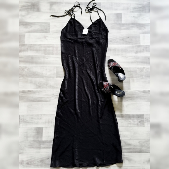 NWT Free People Tie Strap Slip Dress in Black - Picture 6 of 14